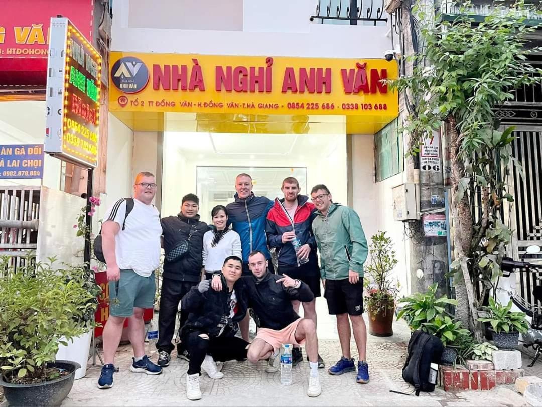 Nha Nghi Anh Van Dong Van  Kültér fotó