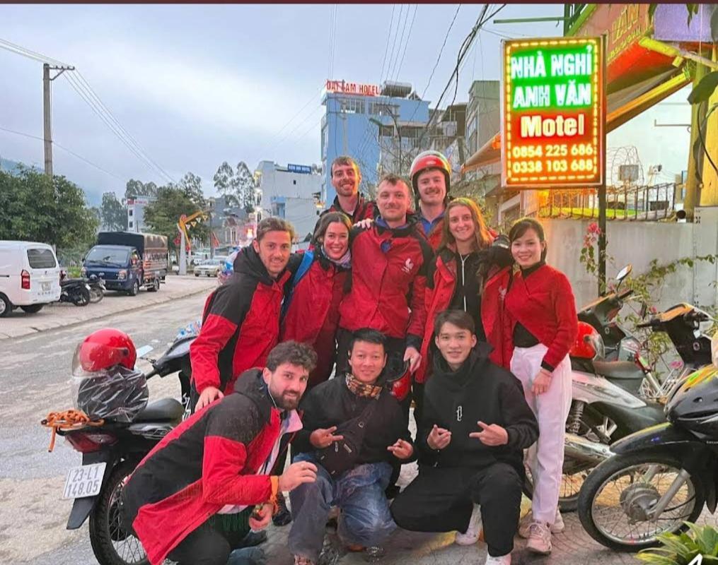Nha Nghi Anh Van Dong Van  Kültér fotó