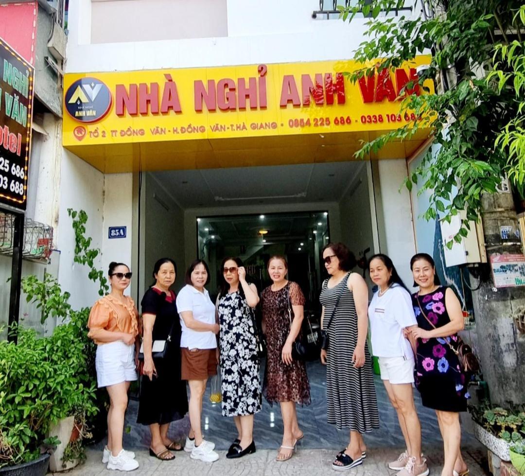 Nha Nghi Anh Van Dong Van  Kültér fotó